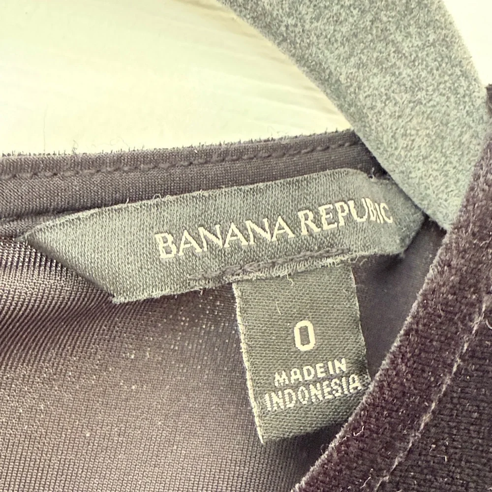 Banana Republic Knotted Black Velvet Dress - Picture 2 of 8